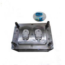 Computer mouse wheel cover plastic part injection mold